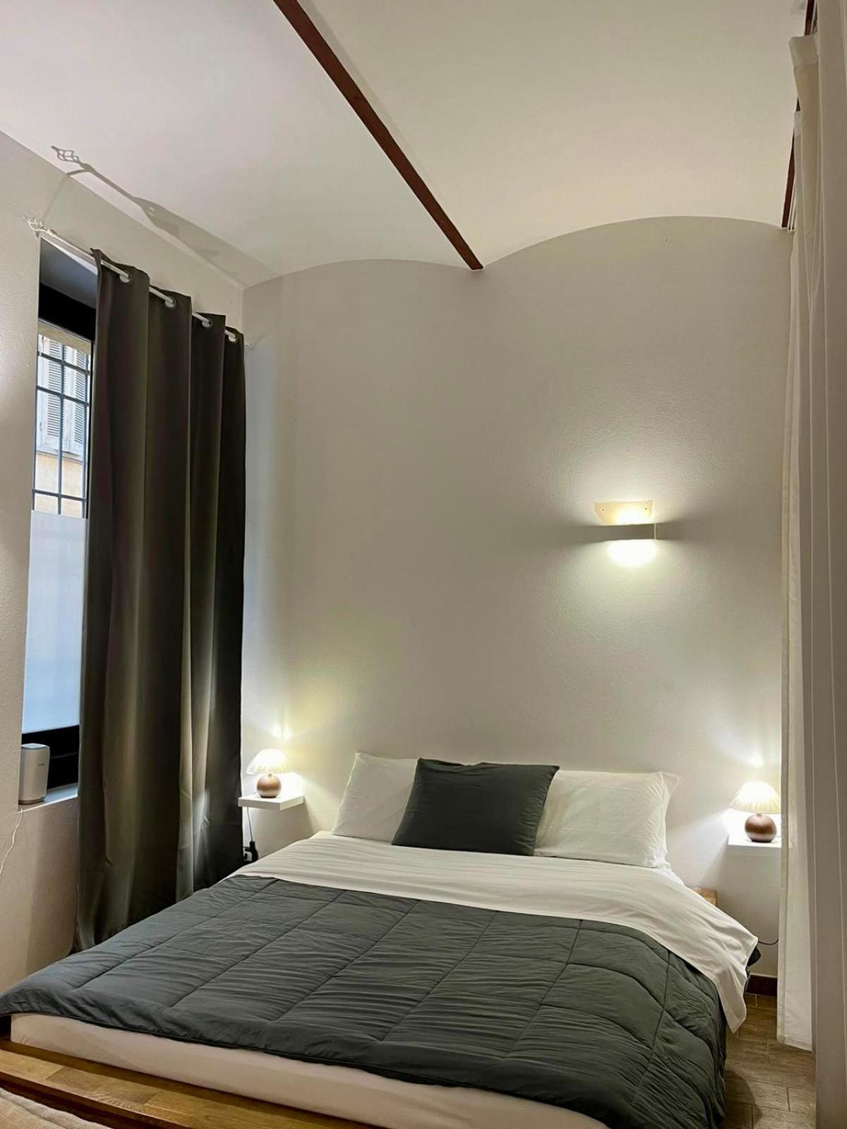 شقة Residenza Corrado By Almanova Residenze مانتوفا المظهر الخارجي الصورة