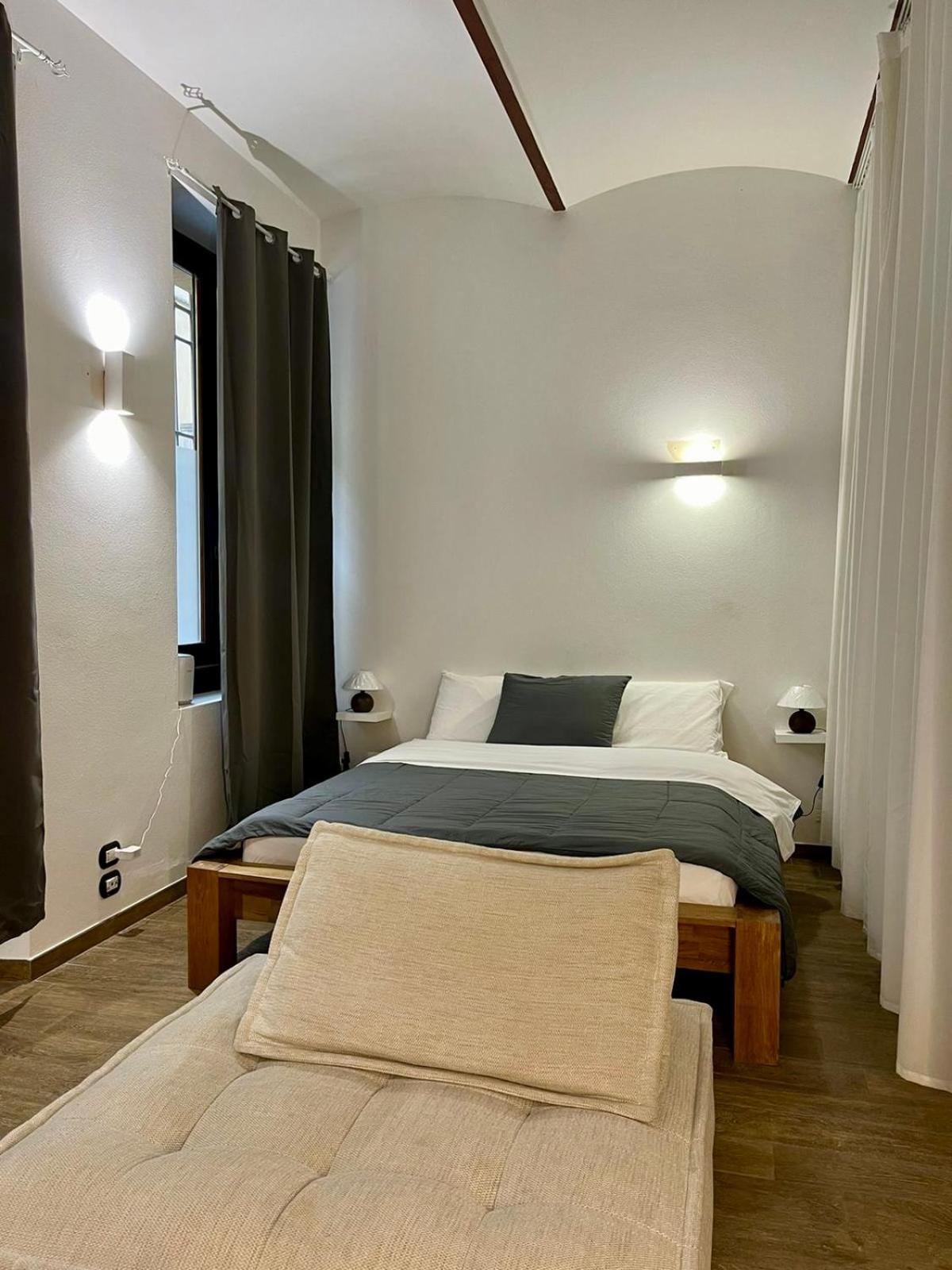 شقة Residenza Corrado By Almanova Residenze مانتوفا المظهر الخارجي الصورة