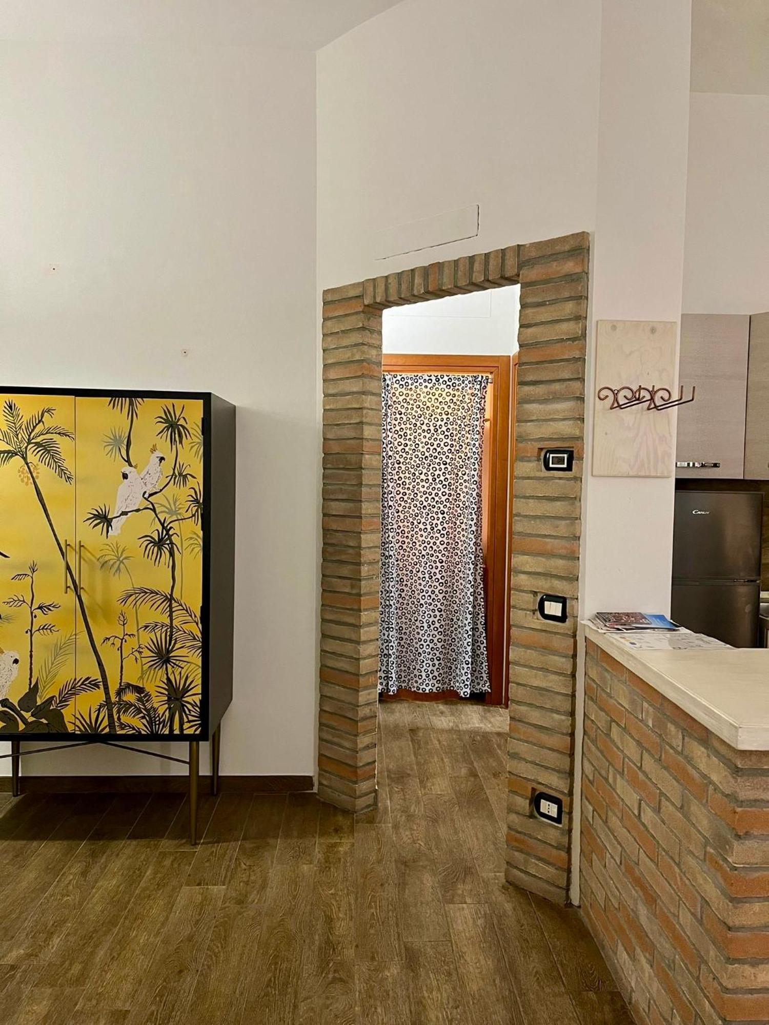 شقة Residenza Corrado By Almanova Residenze مانتوفا المظهر الخارجي الصورة